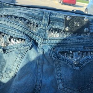 Size 27 miss me jeans
